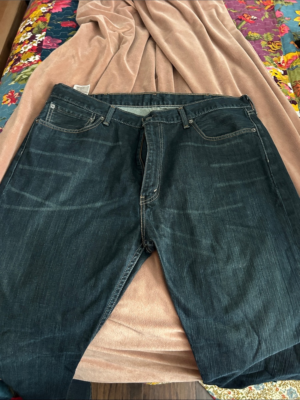 Men's Dark Levi 505 Blue Straight Fit Jeans - Classic Denim